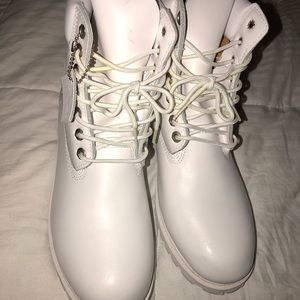 Men’s white timberlands